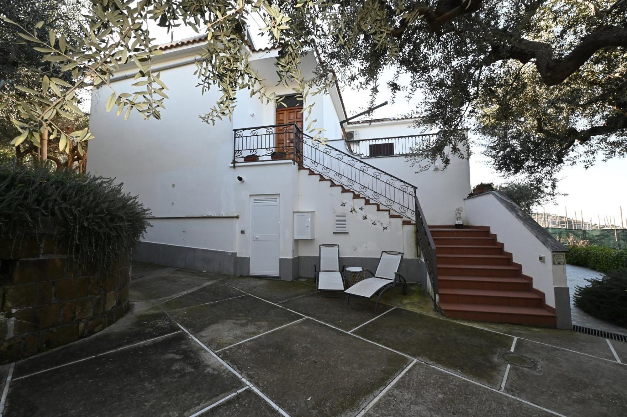 Il Nido Del Gabbiano Apartment Massa Lubrense Bagian luar foto