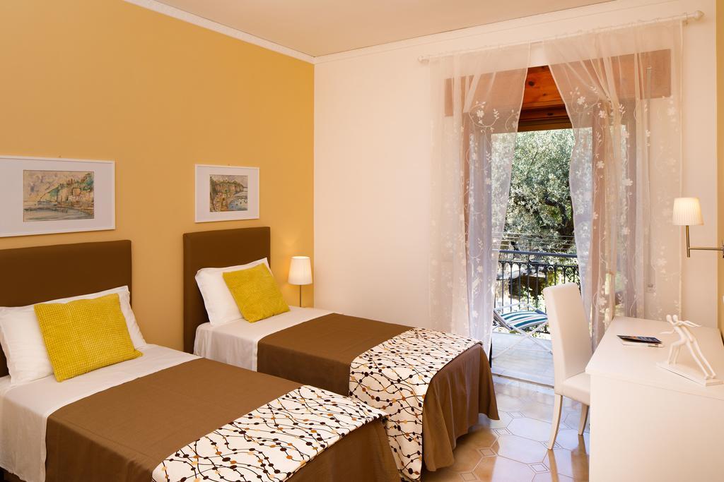 Il Nido Del Gabbiano Apartment Massa Lubrense Bagian luar foto