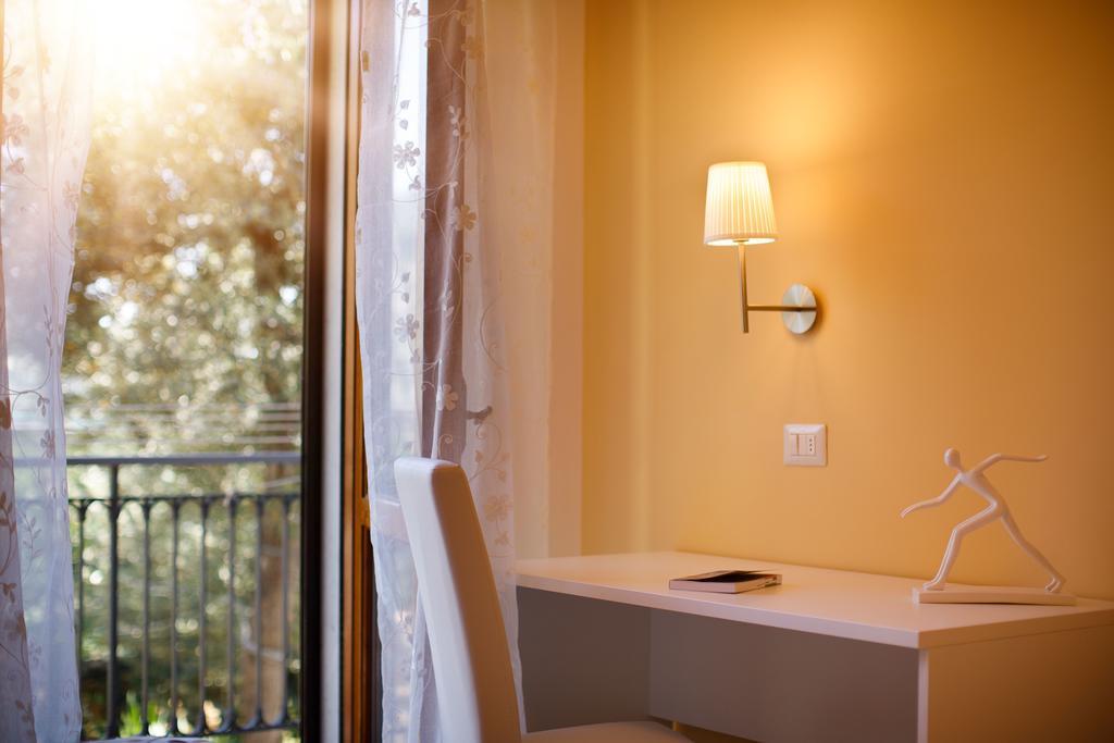 Il Nido Del Gabbiano Apartment Massa Lubrense Bagian luar foto